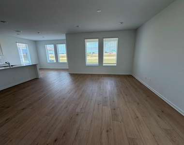 6020 Wellbeing Way - Photo Thumbnail 8