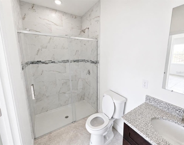 2741 W Rutland Drive - Photo Thumbnail 6
