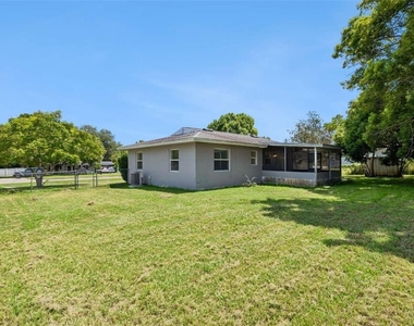 1544 Providence Boulevard - Photo Thumbnail 15