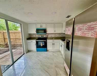 2320 Pebble Brook Road - Photo Thumbnail 5