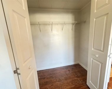 177 W Wilbur Avenue - Photo Thumbnail 7