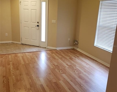 31316 Triborough Drive - Photo Thumbnail 1