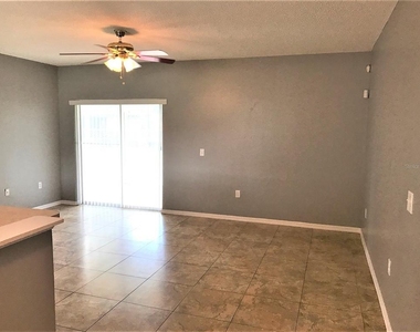 120 Nicholas Court - Photo Thumbnail 3