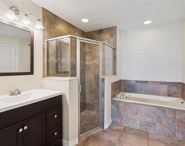 11434 Patrico Loop - Photo Thumbnail 11