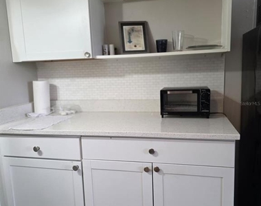 7900 S Orange Blossom Trail - Photo Thumbnail 4