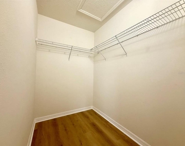 1642 Buckeye Fls Way - Photo Thumbnail 15