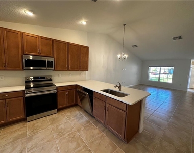 8 Buttonbush Lane - Photo Thumbnail 2