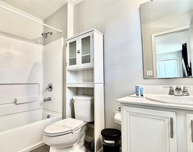 5117 Killarney Way - Photo Thumbnail 18