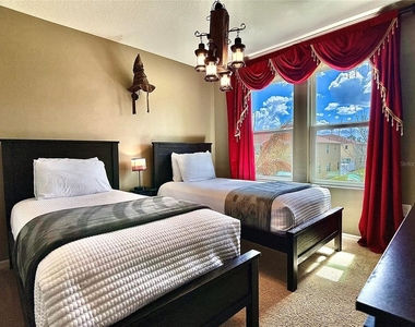 5117 Killarney Way - Photo Thumbnail 13