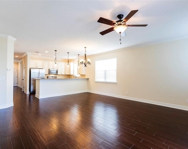 1407 E Muriel Street - Photo Thumbnail 7
