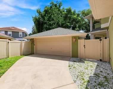 2403 S Shine Avenue - Photo Thumbnail 29