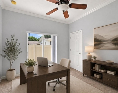 2403 S Shine Avenue - Photo Thumbnail 17
