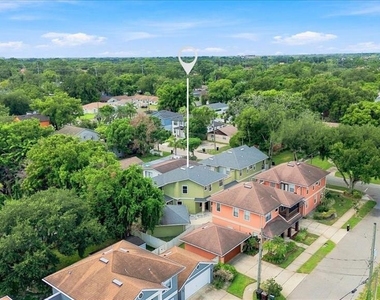 2403 S Shine Avenue - Photo Thumbnail 26
