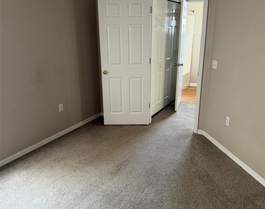 255 Lobelia Drive - Photo Thumbnail 30