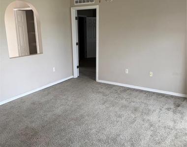 255 Lobelia Drive - Photo Thumbnail 15