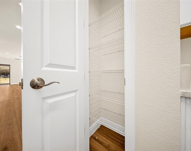 13315 Camborne Place - Photo Thumbnail 23