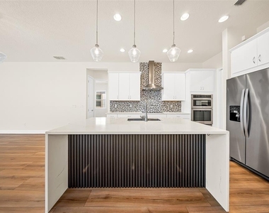 13315 Camborne Place - Photo Thumbnail 18