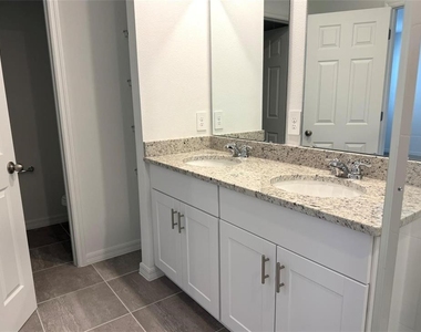 16344 Happy Eagle Drive - Photo Thumbnail 8
