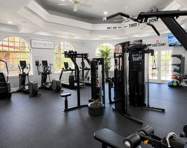6169 Metrowest Boulevard - Photo Thumbnail 14