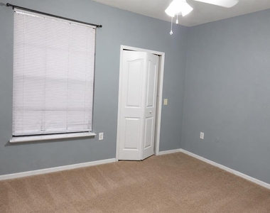 6169 Metrowest Boulevard - Photo Thumbnail 12