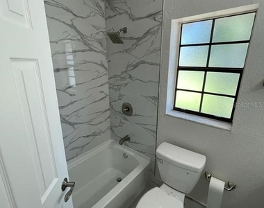10316 Turkey Lake Road - Photo Thumbnail 16