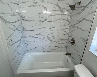 10316 Turkey Lake Road - Photo Thumbnail 17