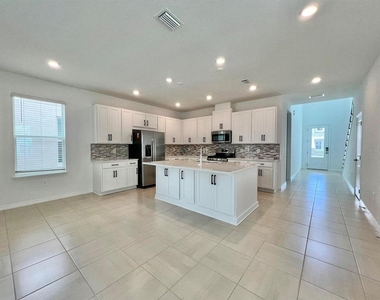 16319 Honey Harvest Street - Photo Thumbnail 2