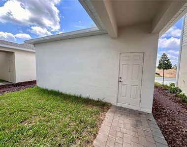 16319 Honey Harvest Street - Photo Thumbnail 10