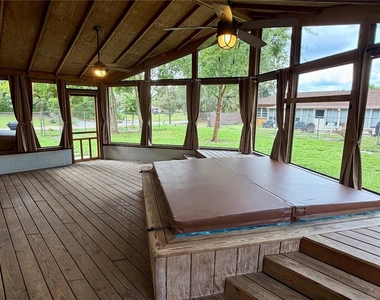 1 King Arthur Court - Photo Thumbnail 20