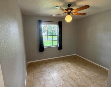 1 King Arthur Court - Photo Thumbnail 17