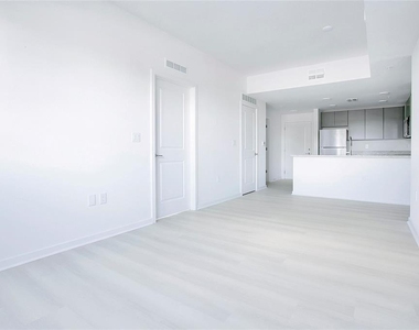 5579 Millenia Park Boulevard - Photo Thumbnail 4