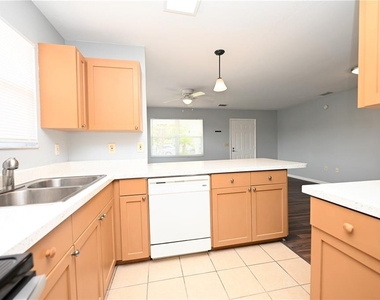 1107 King Avenue - Photo Thumbnail 6