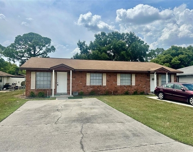 5638 Struthers Court - Photo Thumbnail 20