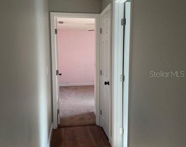 704 Butternut Place - Photo Thumbnail 28