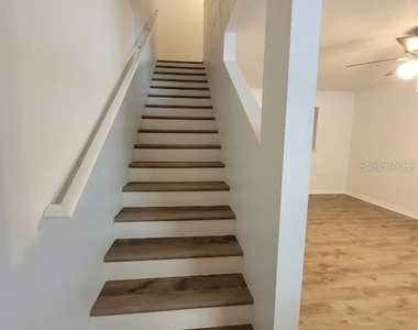 2348 Sw 42nd Drive - Photo Thumbnail 11