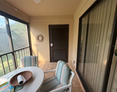 308 Palm Coast Pkwy - Photo Thumbnail 16