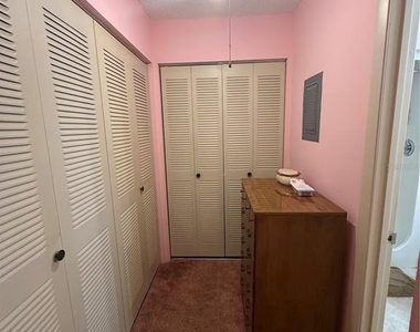 308 Palm Coast Pkwy - Photo Thumbnail 20