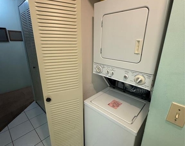 308 Palm Coast Pkwy - Photo Thumbnail 30