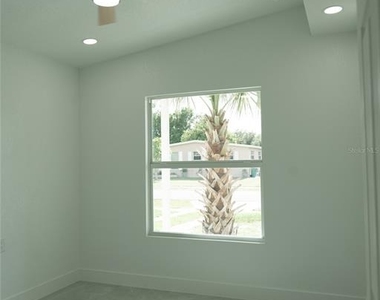 2464 Warne Street - Photo Thumbnail 13