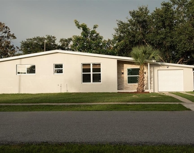 2464 Warne Street - Photo Thumbnail 25