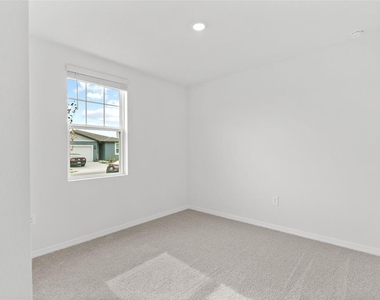 112 Outback Hideaway Avenue - Photo Thumbnail 6
