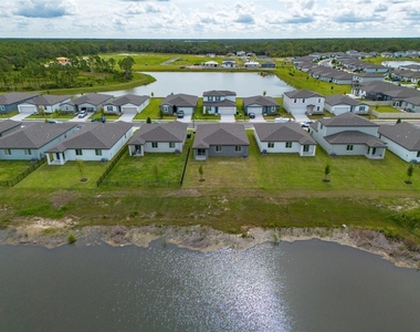 112 Outback Hideaway Avenue - Photo Thumbnail 39
