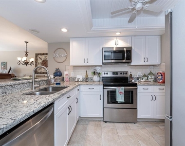 25188 Marion Avenue - Photo Thumbnail 14