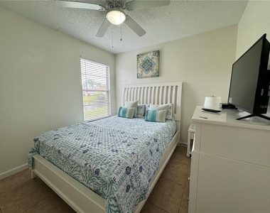 3545 59th Avenue W - Photo Thumbnail 17