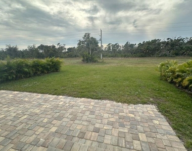 57 Boundary Boulevard - Photo Thumbnail 16