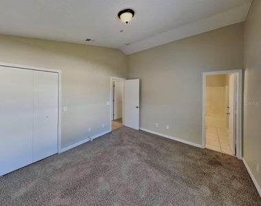 605 Beverly Drive - Photo Thumbnail 2
