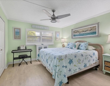 8776 Midnight Pass Road - Photo Thumbnail 20
