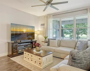727 129th Street Ne - Photo Thumbnail 5