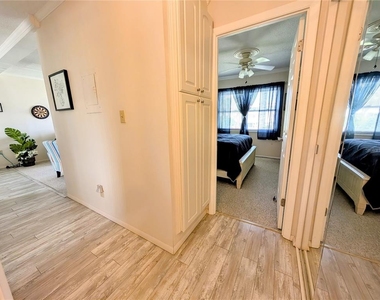 2321 Sunset Drive - Photo Thumbnail 12