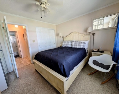 2321 Sunset Drive - Photo Thumbnail 14